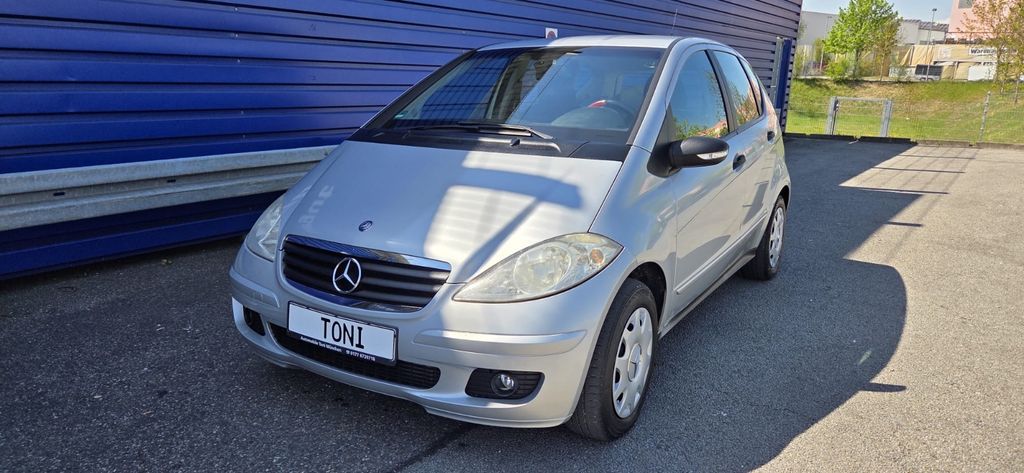 Mercedes-Benz A 180 167.000 km 2.800 &euro; München 81243