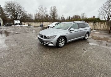 VW Passat Variant 271.000 km 10.750 &euro; München 81245