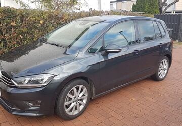 VW Golf Sportsvan 48.700 km 14.850 &euro; München 80686