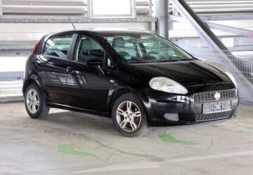 Fiat Grande Punto 115.210 km 2.690 &euro; München 81369
