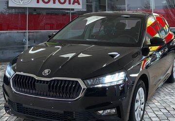 Skoda Fabia 48.553 km 14.990 &euro; München 80687