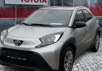 Toyota Aygo 34.307 km 12.990 &euro; München 80807