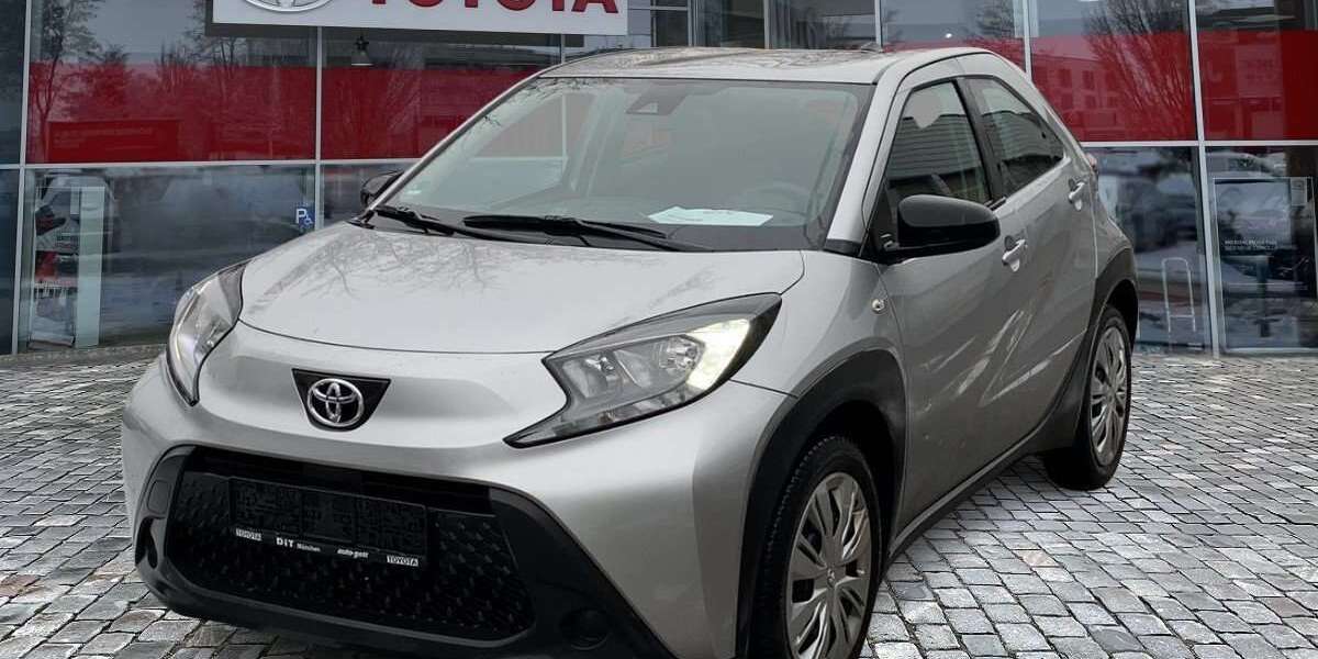 Toyota Aygo 34.307 km 12.990 &euro; München 80807