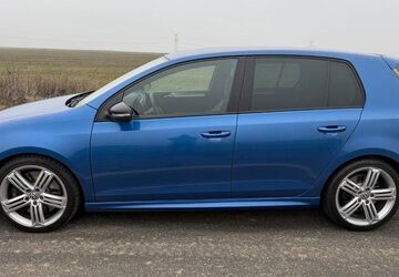 VW Golf 54.000 km 17.400 &euro; München 81549