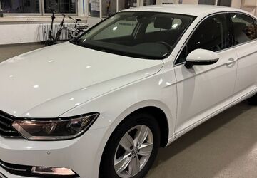 VW Passat 267.600 km 9.900 &euro; Dachau 85221