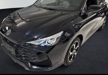 MG 3 12.374 km 17.975 &euro; München 80992