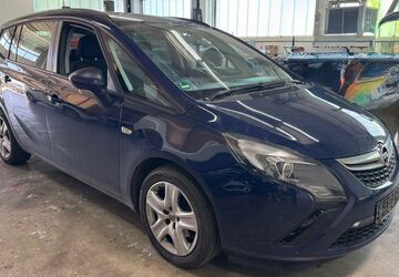 Opel Zafira 253.000 km 2.990 &euro; München 80686