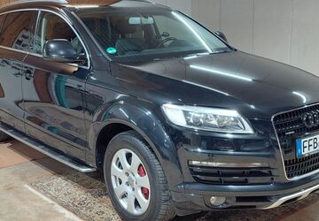 Audi Q7 200.000 km 12.390 &euro; Gilching 82205