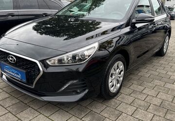 Hyundai i30 134.000 km 12.900 &euro; Dachau (bei München) 85221