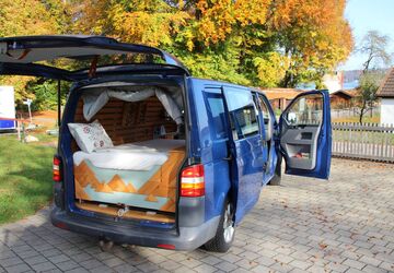 VW T5 Transporter 135.884 km 13.900 &euro; Pöcking 82343