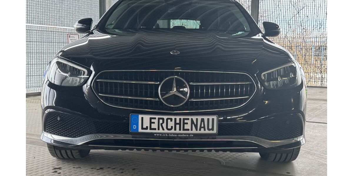 Mercedes-Benz E 300 211.687 km 20.900 &euro; München 80935