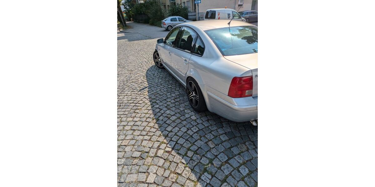 VW Passat 215.000 km 3.500 &euro; München 80807