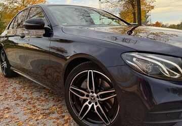 Mercedes-Benz E 220 70.000 km 34.600 &euro; München 80637