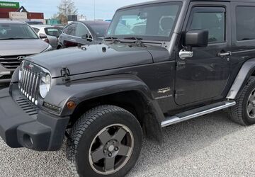 Jeep Wrangler 175.000 km 19.999 &euro; München 81829