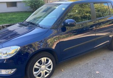 Skoda Fabia 63.900 km 5.990 &euro; München 81827