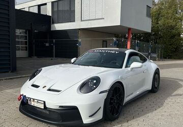 Porsche 992 2.500 km 235.000 &euro; München 81477