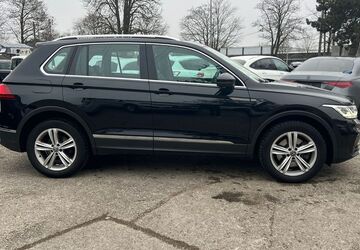VW Tiguan 147.000 km 26.900 &euro; München 81243