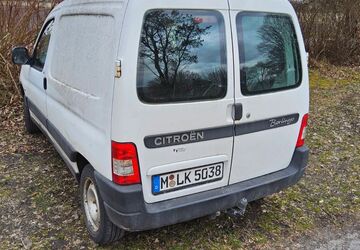 Citroen Berlingo 175.000 km 1.950 &euro; München 81737