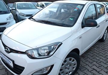 Hyundai i20 76.760 km 6.690 &euro; Markt Schwaben bei München 85570