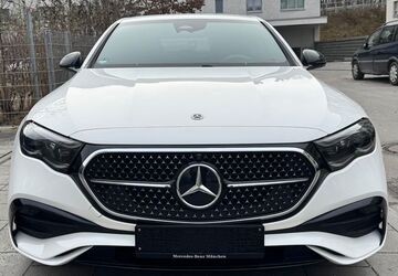Mercedes-Benz E 300 19.235 km 47.500 &euro; München 81737