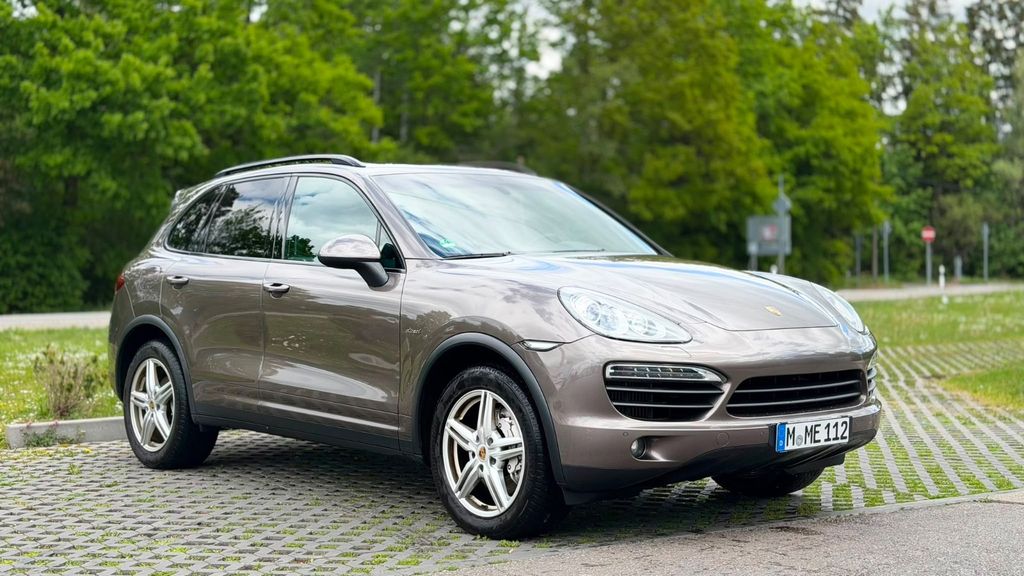 Porsche Cayenne 320.000 km 9.990 &euro; München 81549