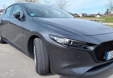 Mazda 3 46.500 km 17.990 &euro; Anzing 85646