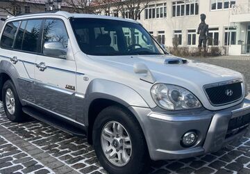 Hyundai Terracan 290.000 km 5.900 &euro; Haar 85540