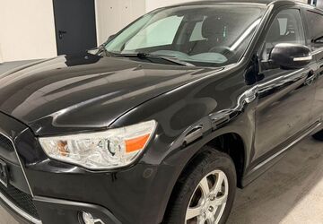 Mitsubishi ASX 97.256 km 7.700 &euro; München 81825