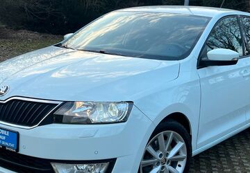 Skoda Rapid 26.000 km 13.990 &euro; München 81243
