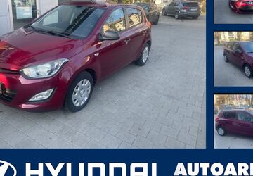 Hyundai i20 93.252 km 6.995 &euro; München 80993