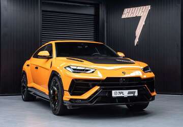 Lamborghini Urus 7.000 km 358.785 &euro; Unterschleissheim 85716