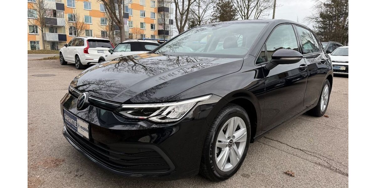 VW Golf 101.721 km 17.700 &euro; München 81243