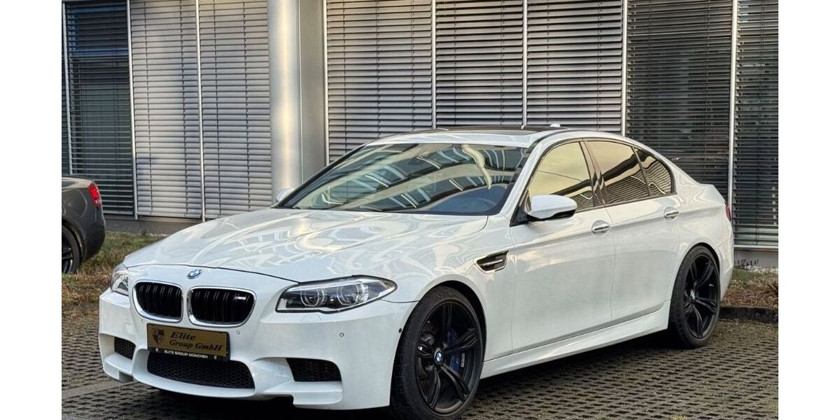 BMW M5 63.000 km 28.800 &euro; München 81547
