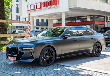 BMW 740 23.000 km 112.158 &euro; München 81375