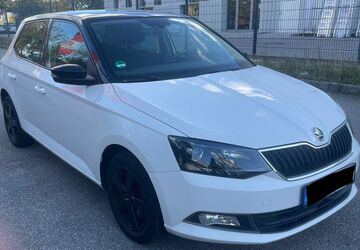 Skoda Fabia 115.600 km 8.950 &euro; München 80689