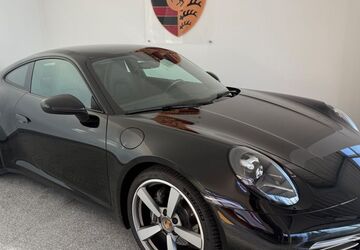 Porsche 992 41.680 km 114.989 &euro; Hallbergmoos 85399