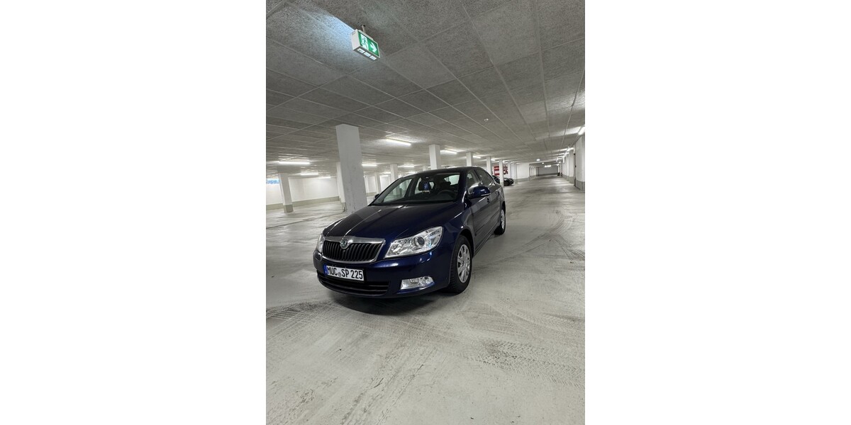 Skoda Octavia 180.000 km 3.375 &euro; München 80313