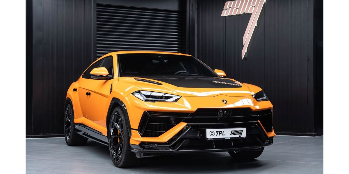 Lamborghini Urus 3.007 km 353.430 &euro; München 80939