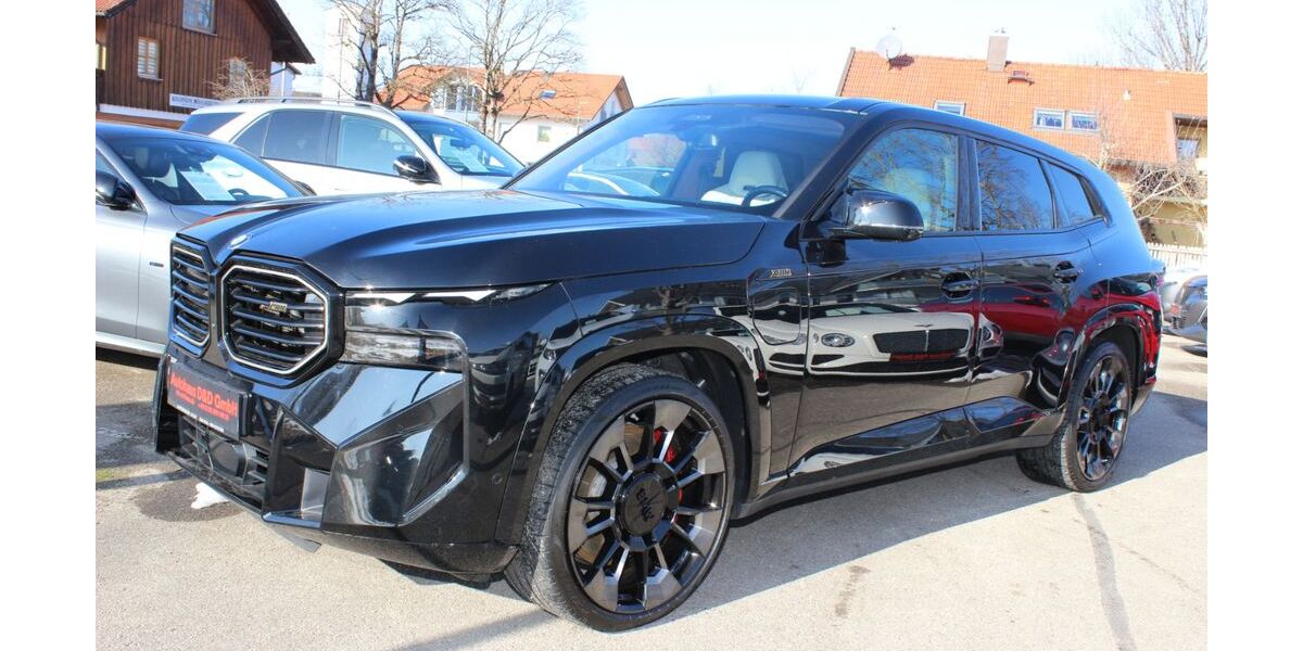 BMW XM 57.850 km 123.641 &euro; Höhenkirchen 85635