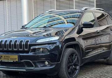 Jeep Cherokee 208.500 km 9.800 &euro; München 81547