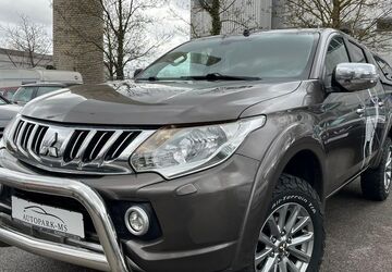 Mitsubishi L200 427.905 km 10.790 &euro; München 81243