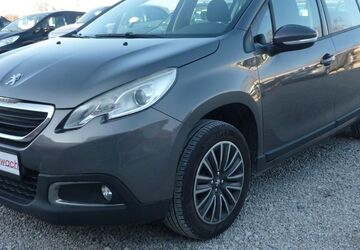 Peugeot 2008 107.000 km 5.350 &euro; München 81829