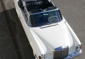 Mercedes-Benz 220 1.435 km 128.000 &euro; München 80469