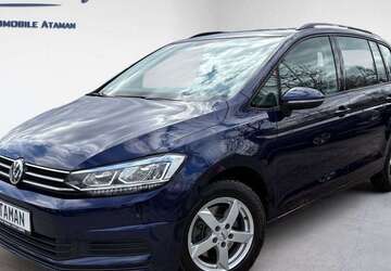 VW Touran 119.873 km 22.499 &euro; München 81243