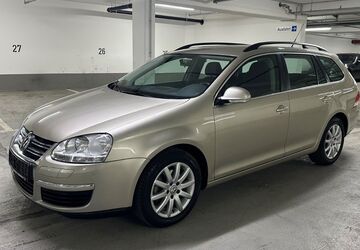 VW Golf 69.000 km 8.990 &euro; München 81929