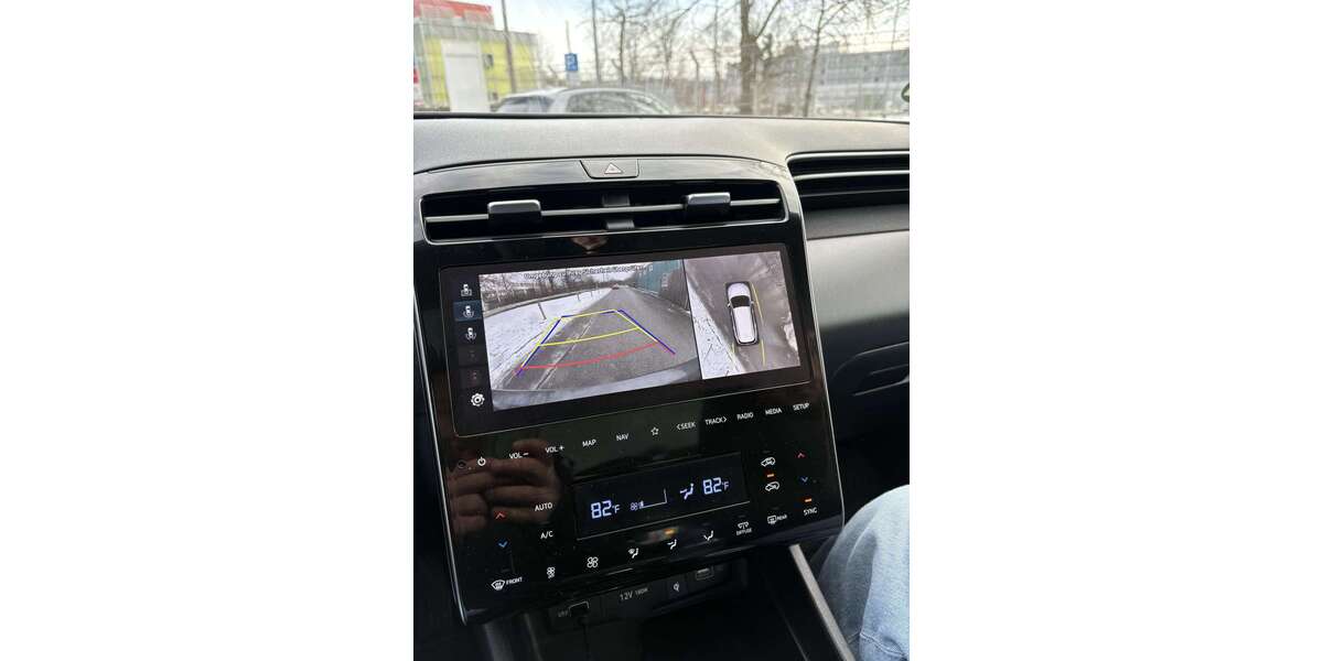 Hyundai TUCSON 38.880 km 23.500 &euro; München 82256