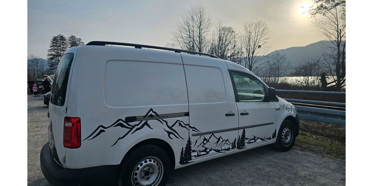 VW Caddy Maxi 124.300 km 12.800 &euro; München 81547