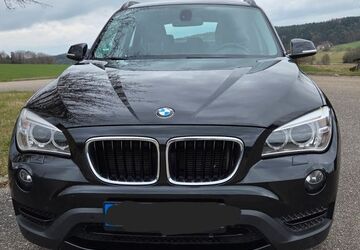 BMW X1 145.600 km 10.500 &euro; München 81371