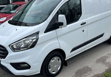 Ford Transit Custom 60.338 km 19.990 &euro; München 81825