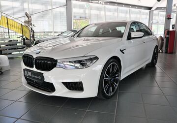 BMW M5 168.800 km 43.800 &euro; München 81829